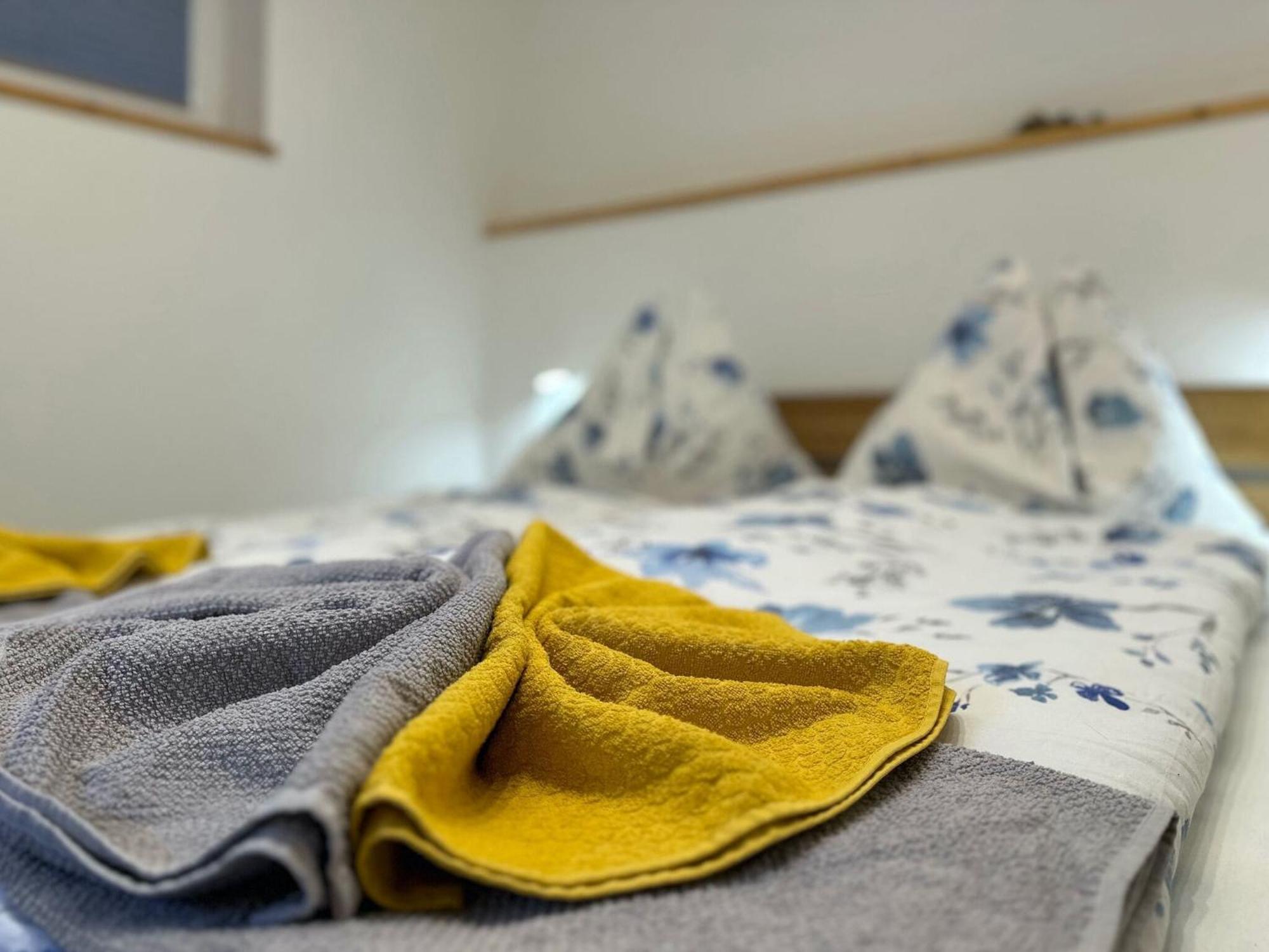 Fantastic Apartment With Terrace ウンタータウエルン エクステリア 写真