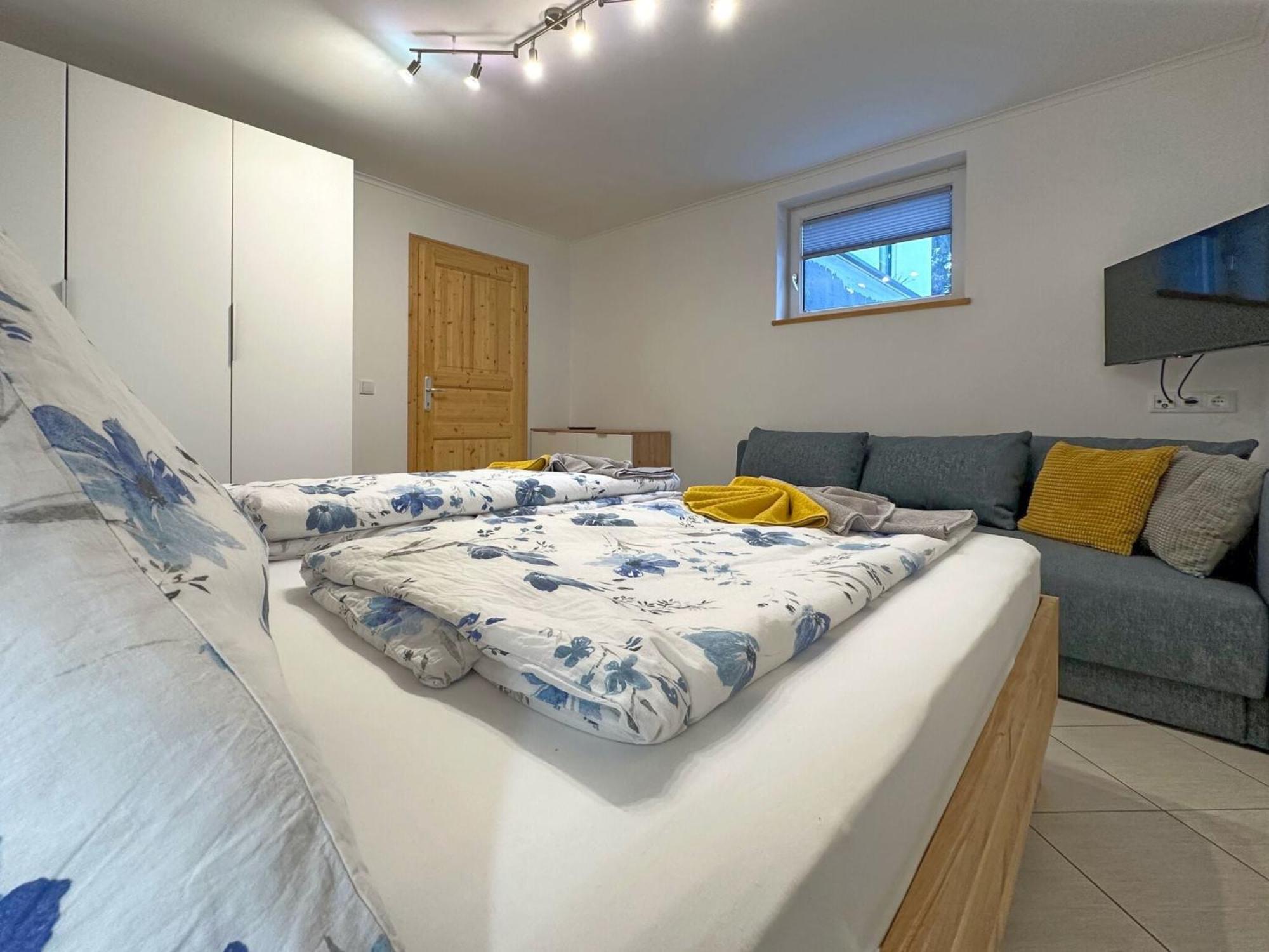 Fantastic Apartment With Terrace ウンタータウエルン エクステリア 写真