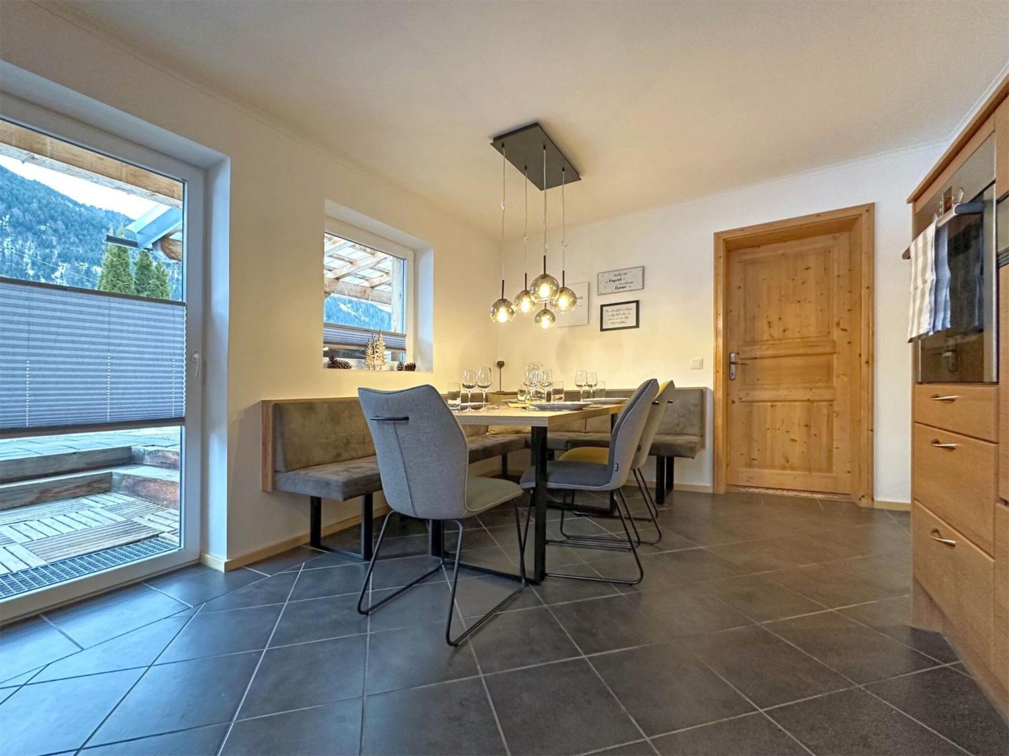 Fantastic Apartment With Terrace ウンタータウエルン エクステリア 写真