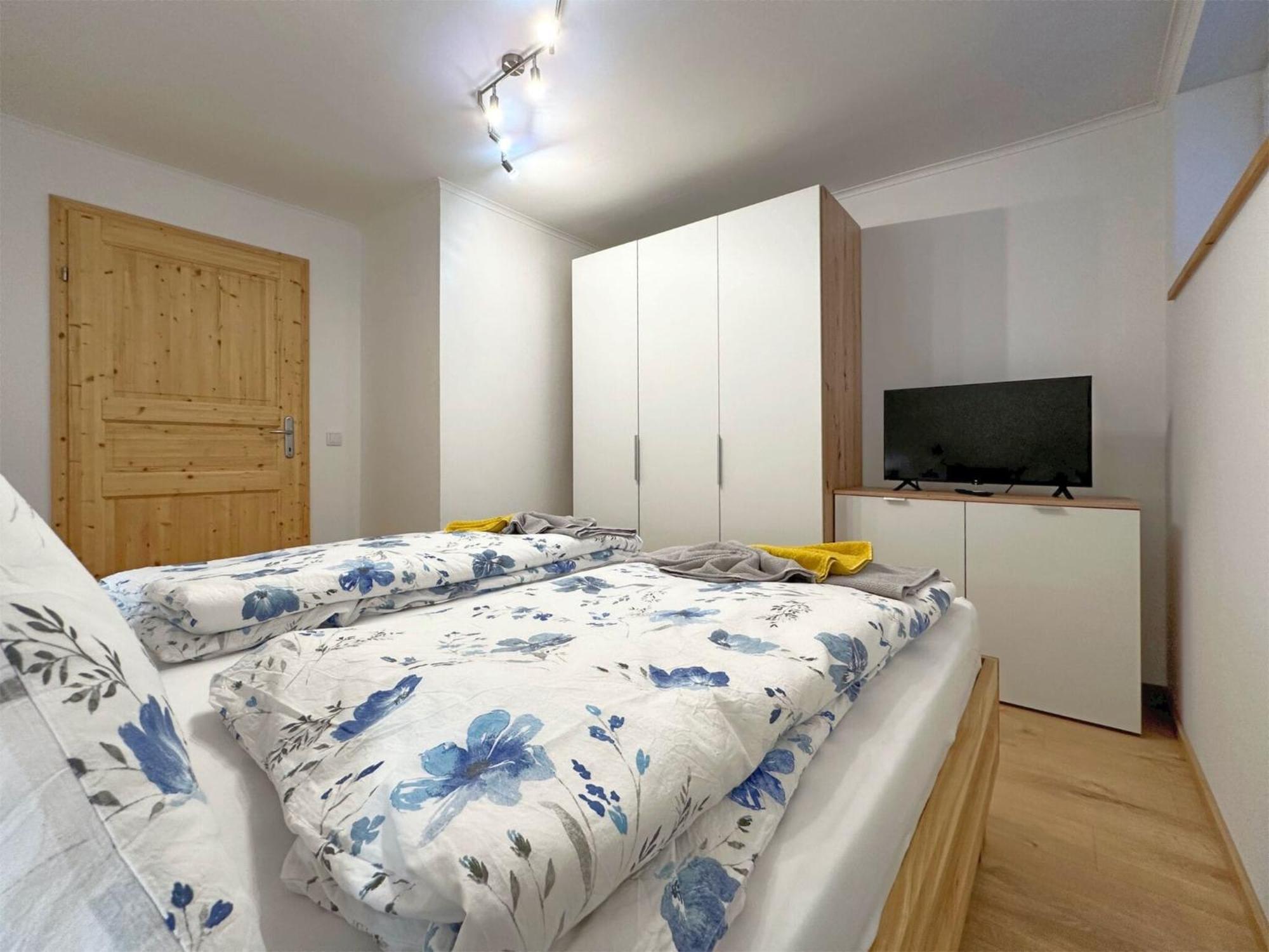 Fantastic Apartment With Terrace ウンタータウエルン エクステリア 写真